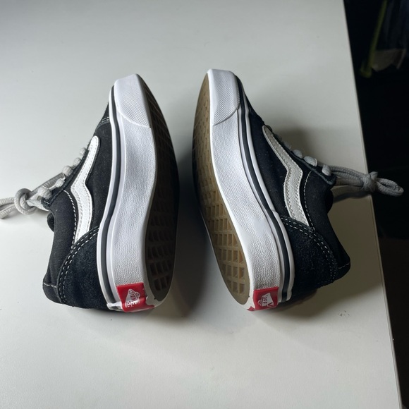 Vans Ward low-top sneakers in black suede and canvas toddler size 11 - Picture 5 of 8